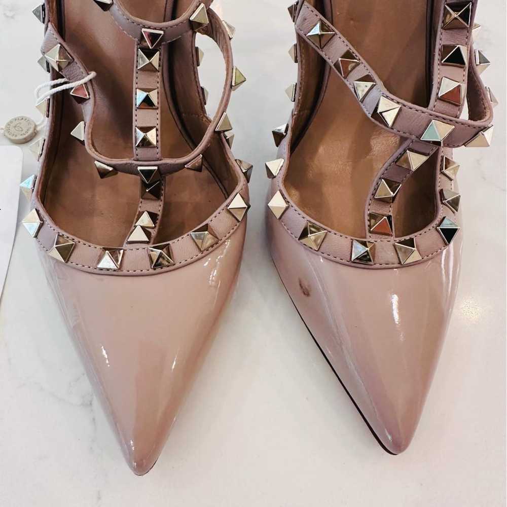 Valentino Garavani Rockstud patent leather heels - image 3