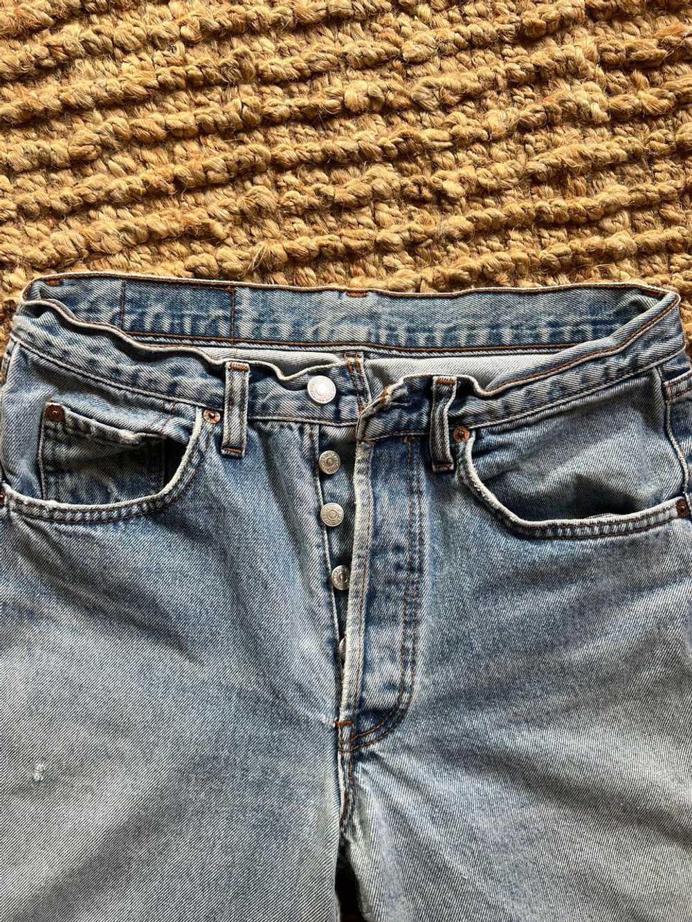 Vintage Levi's 501 (32) | Used, Secondhand, Resell - image 2