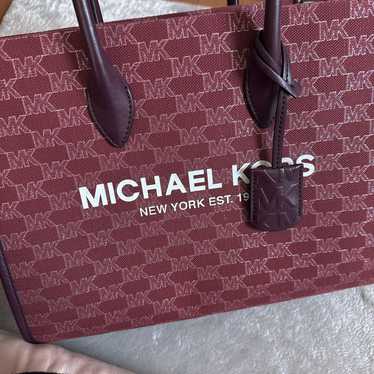 MICHAEL KORS Burgundy Tote Bag - image 1