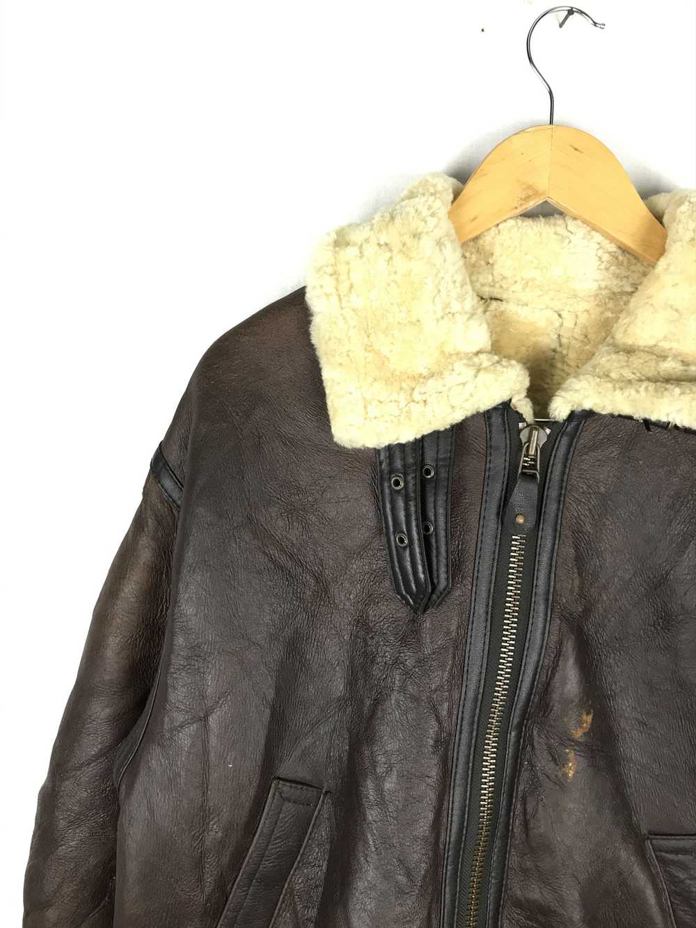 B 3 × Sheepskin Coat Vintage B3 Shearling Jacket - image 2