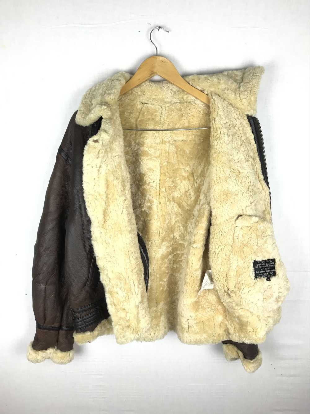 B 3 × Sheepskin Coat Vintage B3 Shearling Jacket - image 8