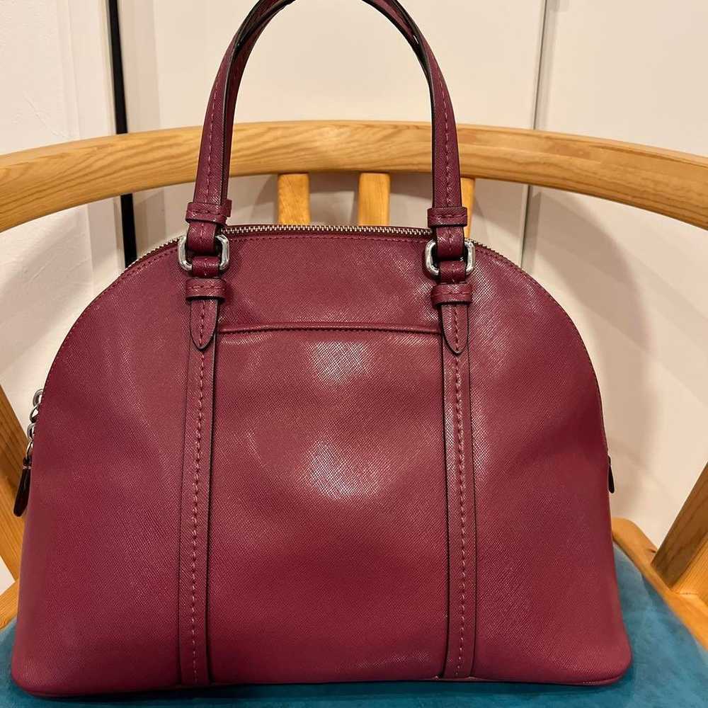 Superb item ✨ Authentic Coach handbag shoulder ba… - image 5