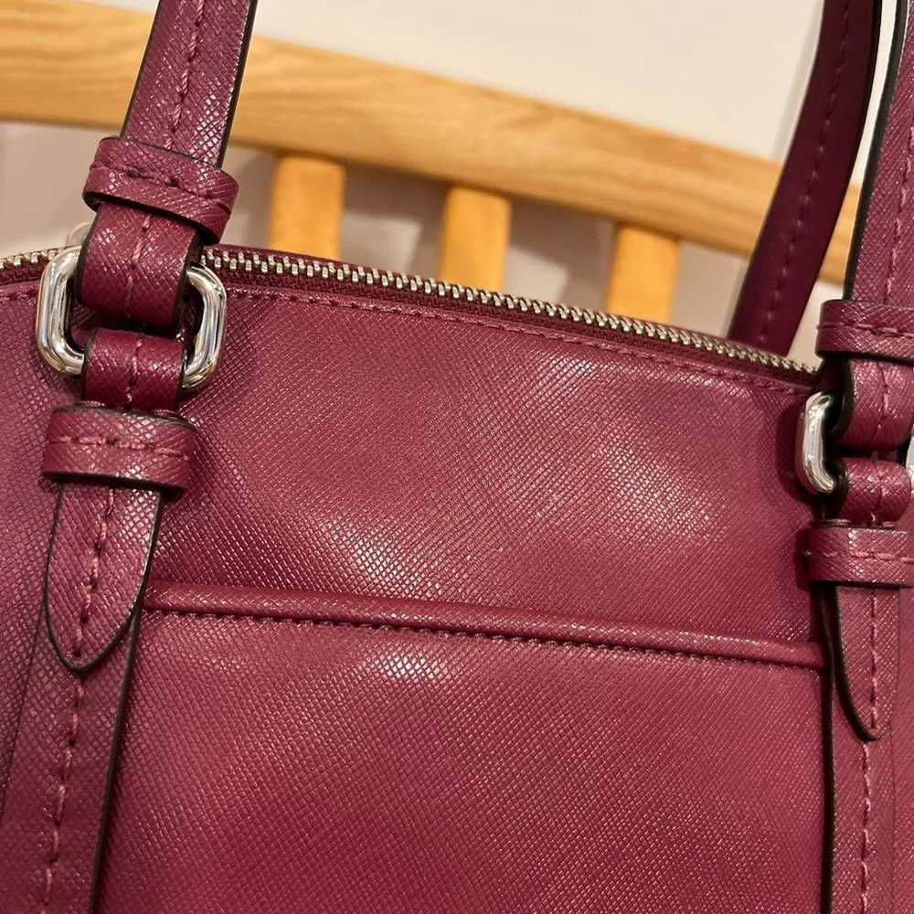 Superb item ✨ Authentic Coach handbag shoulder ba… - image 7