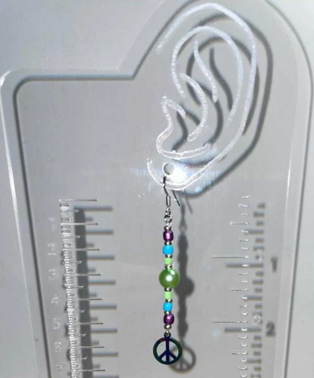 NEW Boho Hippie Peace Sign Beaded Iridescent Meta… - image 4