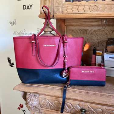 Michael Kors purse with matching wallet