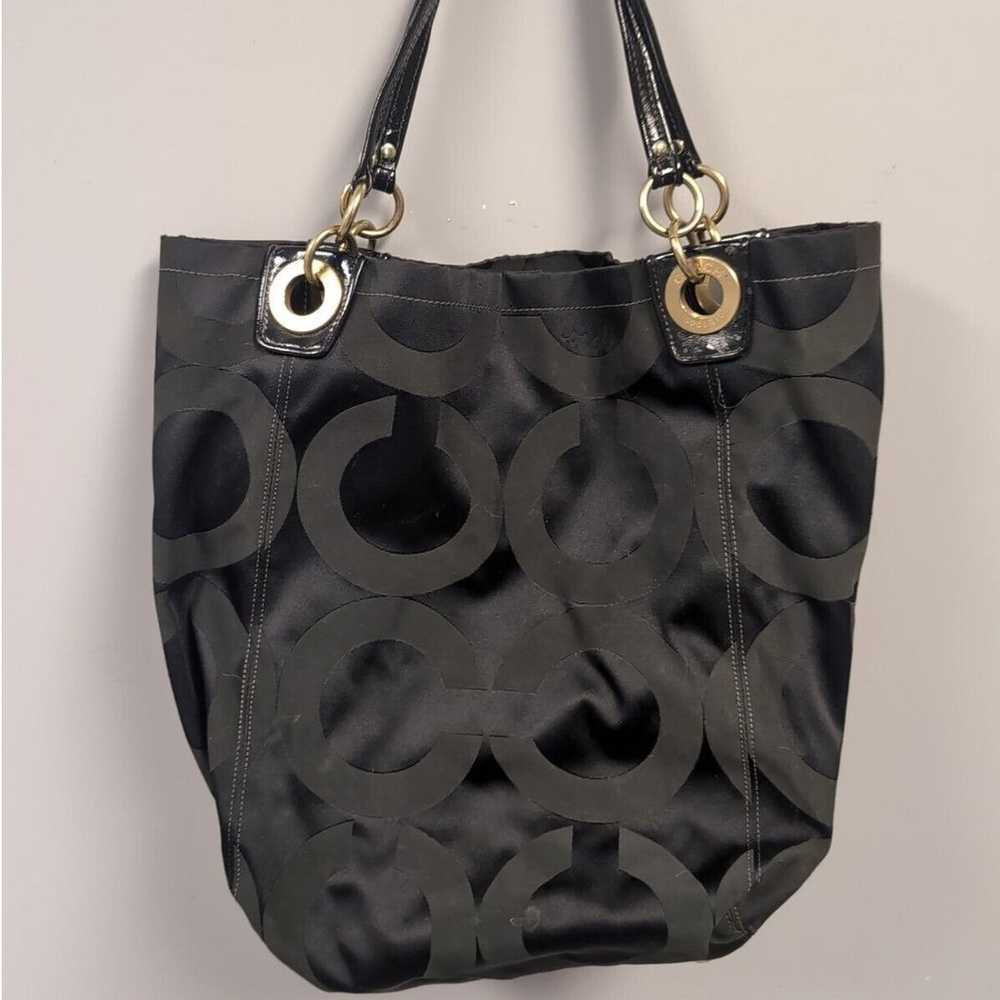 Coach Madison XL Signature Opt Art Black Tote, St… - image 3