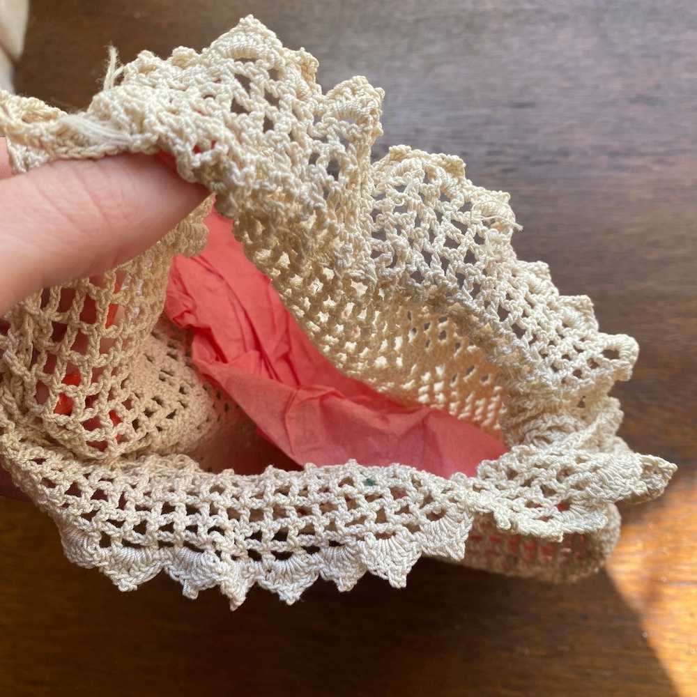 Vintage Crochet Tan Drawstring Pouch - image 3