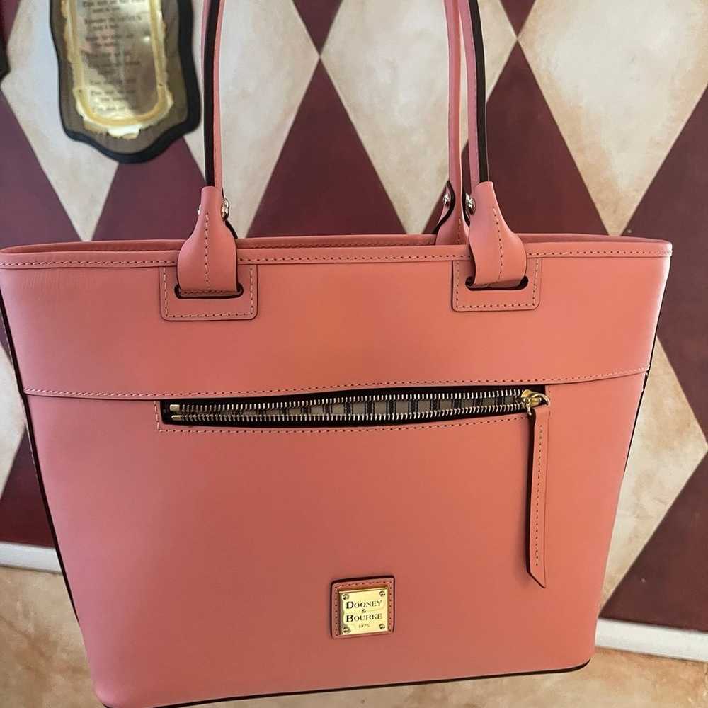 Dooney and Bourke light pink tote - image 4