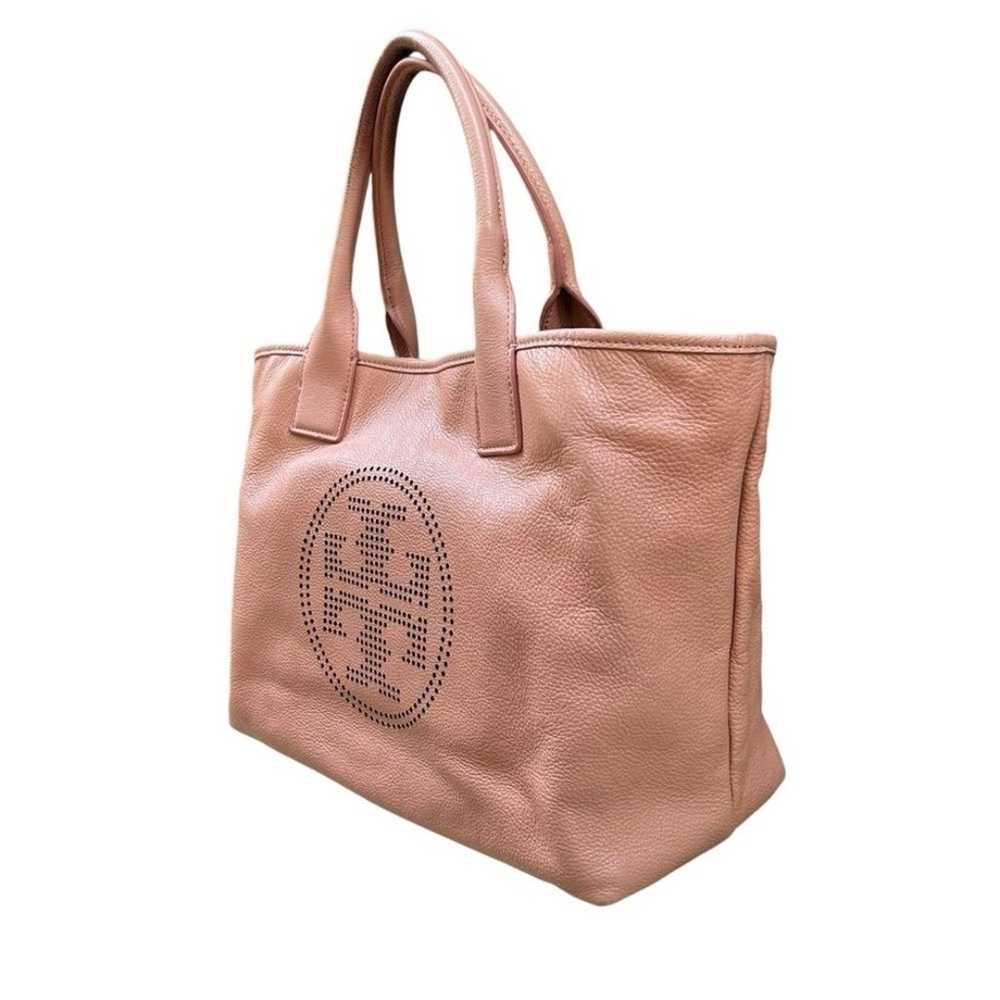 EUC Tory Burch Perforated Logo Classic Beige Leat… - image 4