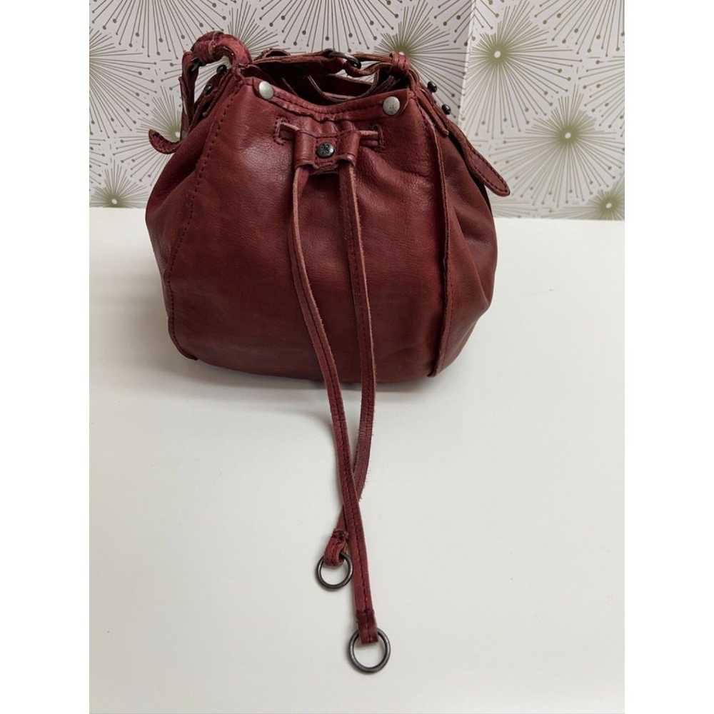 Vintage HOBO International red leather bucket bag. - image 2