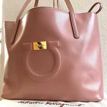 Salvatore Ferragamo City Tote Bag Gancini Embossed