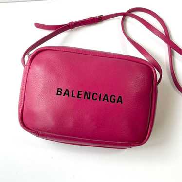 【Beautiful item/Rare color】Balenciaga Everyday Cam