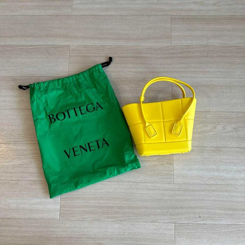 BOTTEGA VENETA yellow tote bag. - image 1