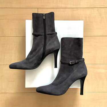 Ginza Kanematsu Kanematsu Suede Boots Gray - image 1