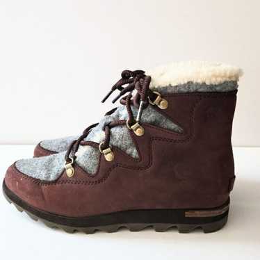 Sorel Women's Sneakchic Alpine Lace Up Boots Size… - image 1