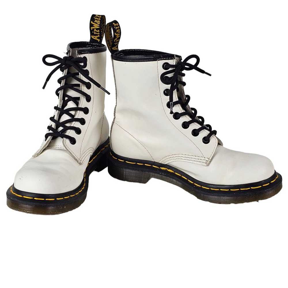 Dr Doc Martens Zavala white leather lace up ankle… - image 1