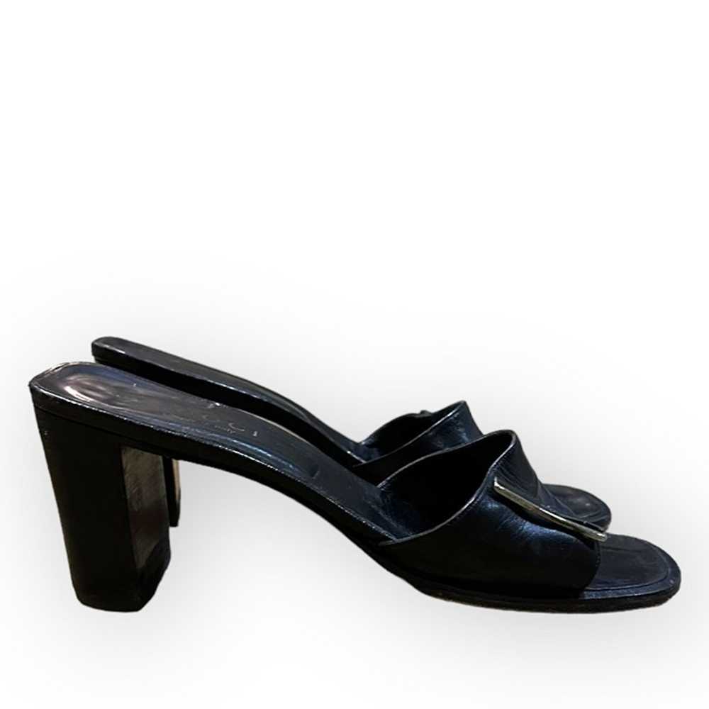 Vintage Gucci Black Leather Kitten Heel Slide San… - image 2