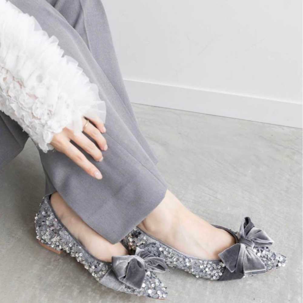 Velour Ribbon Flat Shoes RANDA - image 2