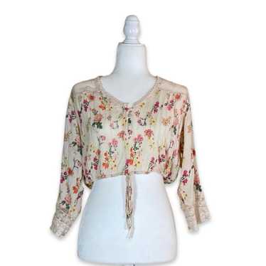 (A1.02) Farm Rio Medium Floral Lace Crop Top 3/4 … - image 1