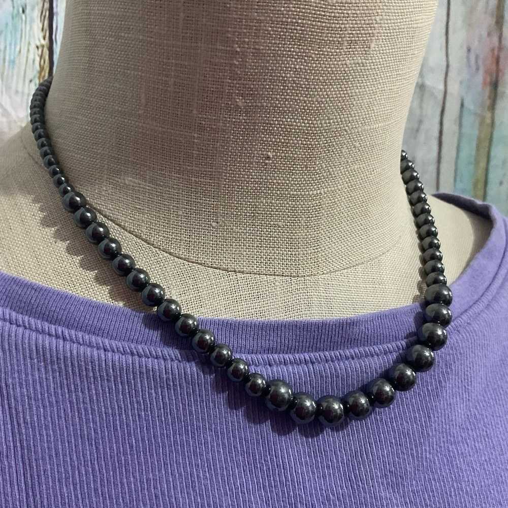 Vintage Estate Jewelry Dark Gray Classic Beaded N… - image 2