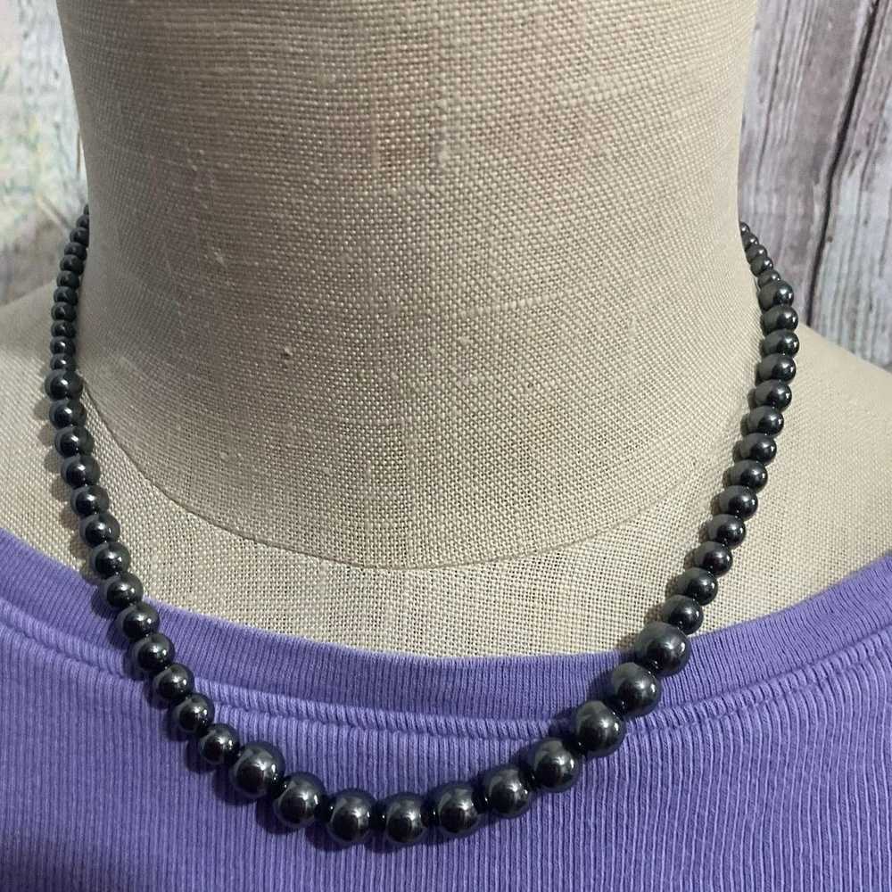 Vintage Estate Jewelry Dark Gray Classic Beaded N… - image 3