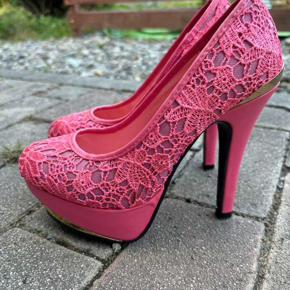 Pink lace high heel pumps - image 2