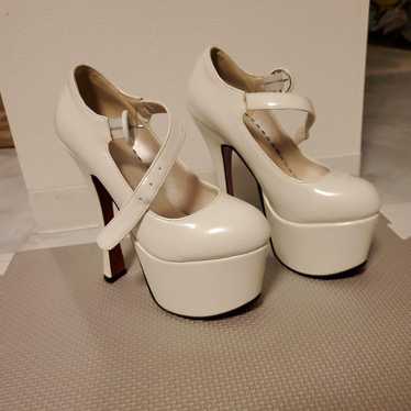 Wedding shoes - image 1