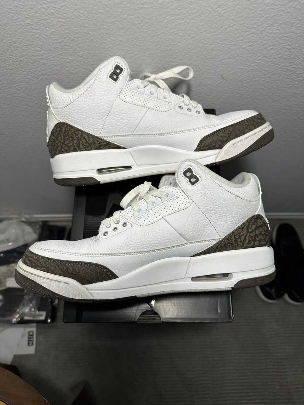 Jordan Brand × Nike Jordan 3 Retro Mocha - image 5