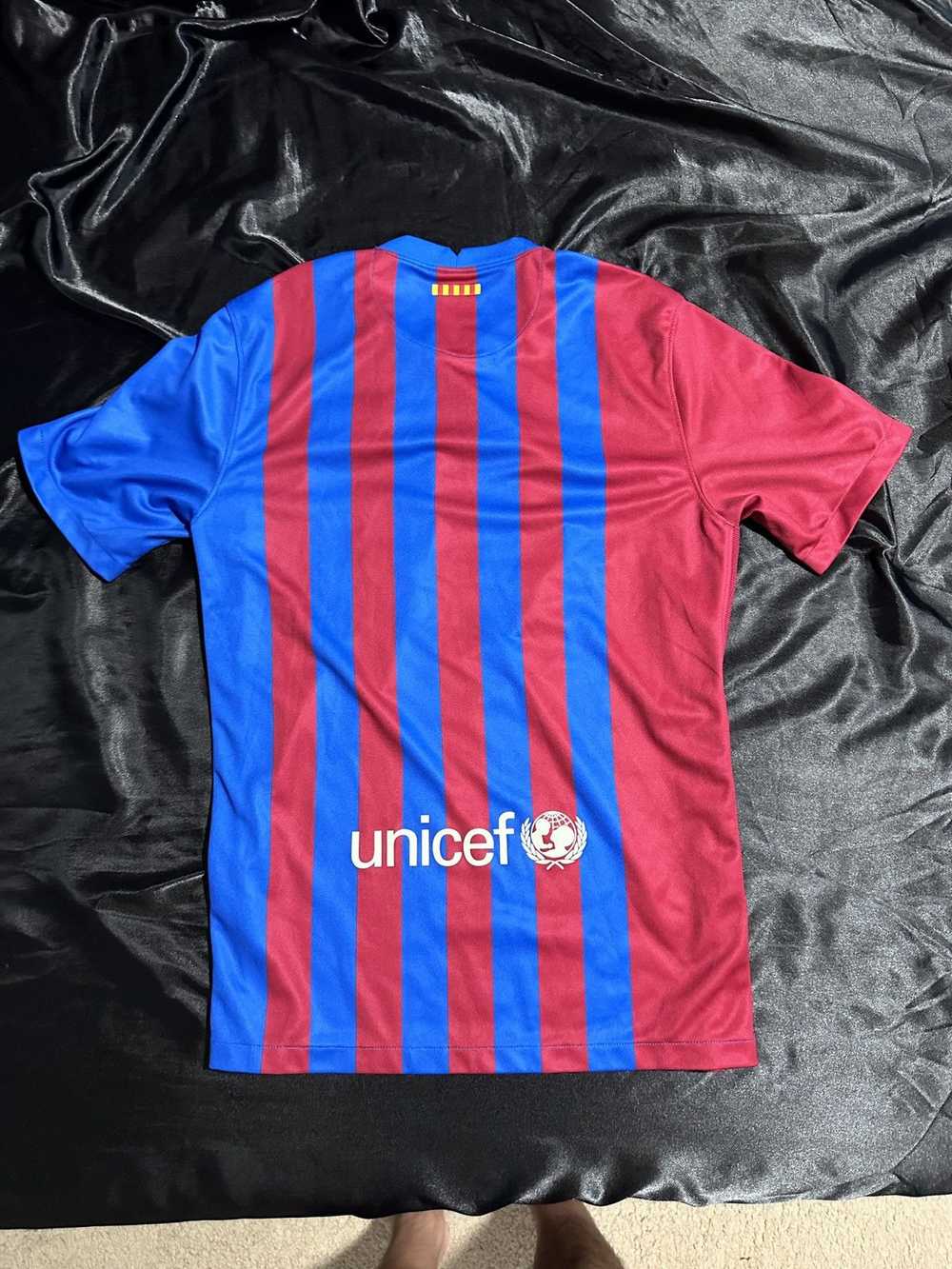 Nike Barcelona 21/22 jersey - image 5