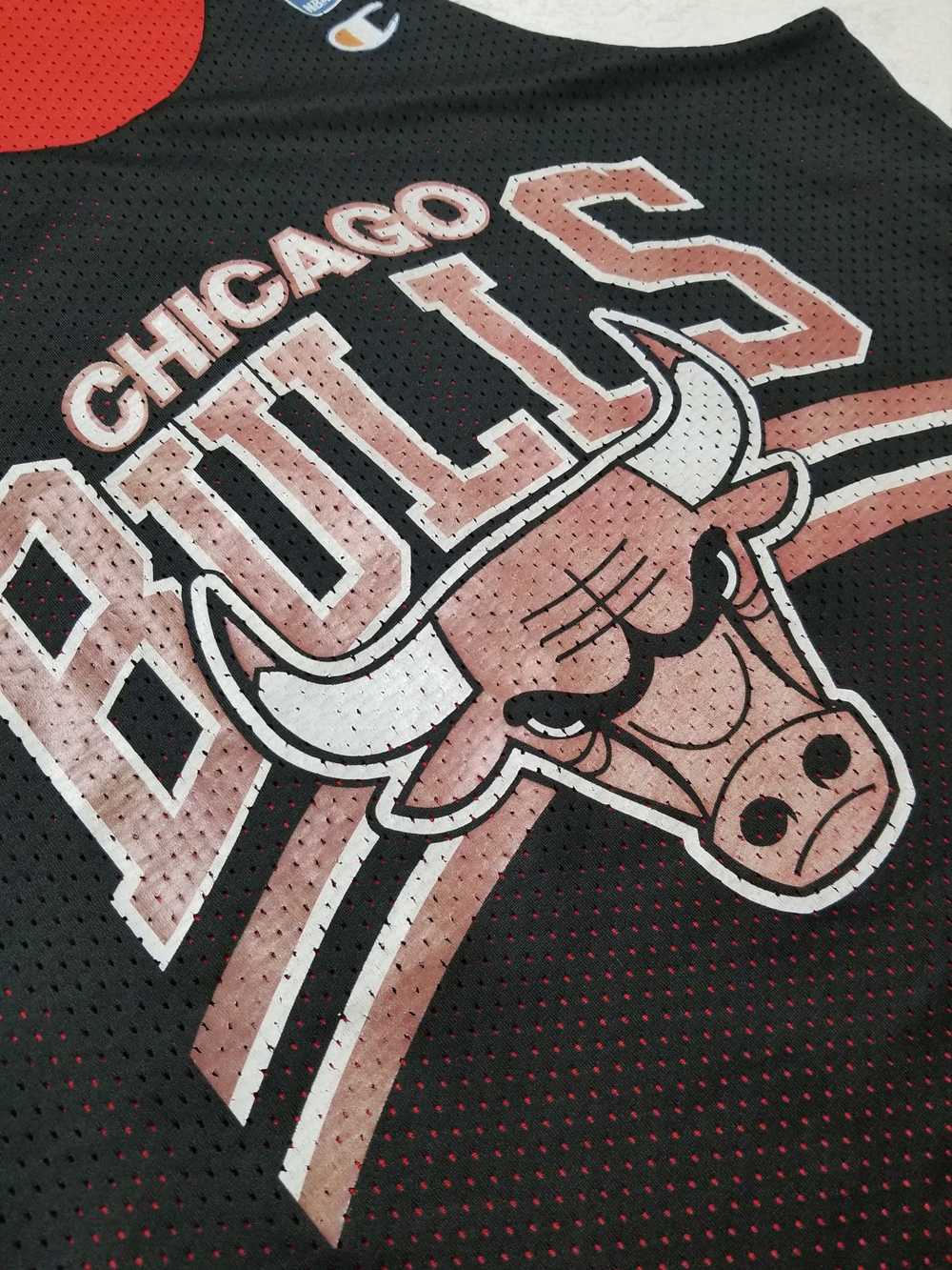 Champion VTG Reversible Chicago Bulls NBA Basketb… - image 12