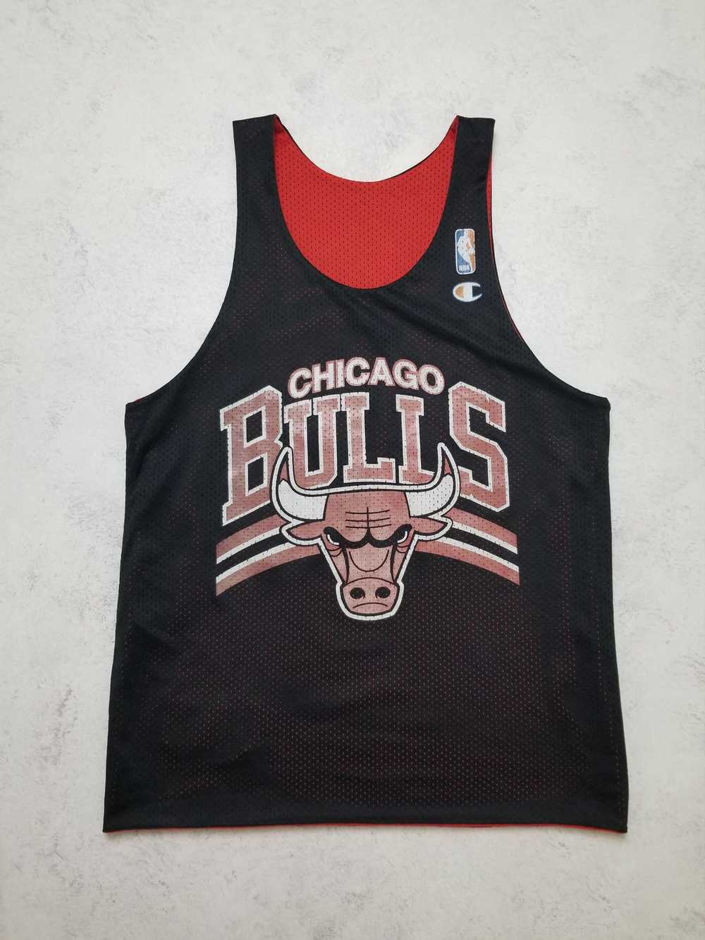 Champion VTG Reversible Chicago Bulls NBA Basketb… - image 1