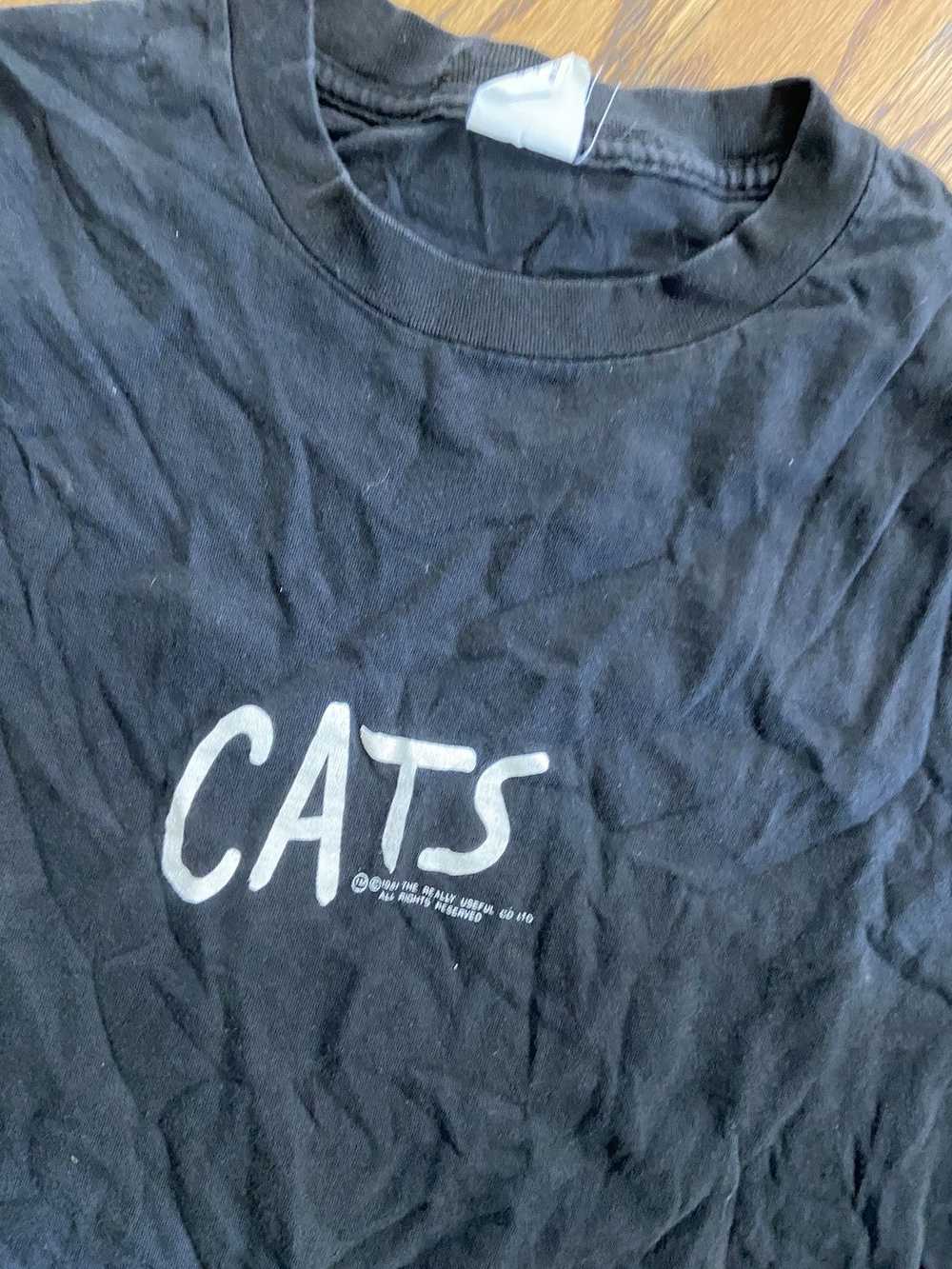 Vintage Vintage 1981 cats musical t shirt - image 4