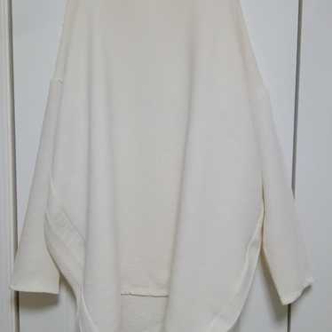 mizuiroind Boat Neck Cocoon Pullover White by Miz… - image 1