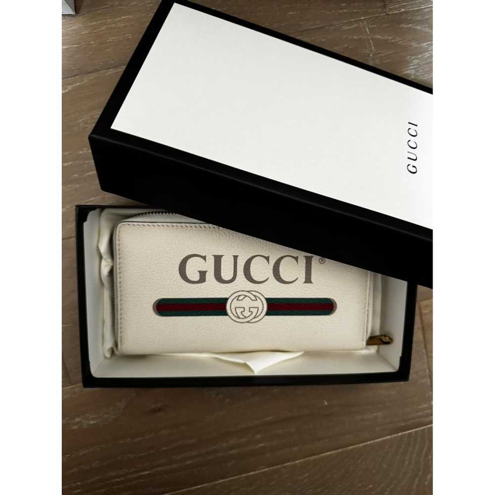 Gucci Leather wallet - image 6