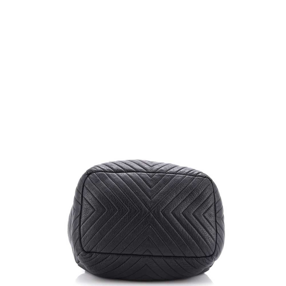 CHANEL CC Chain Drawstring Bucket Bag Chevron She… - image 4