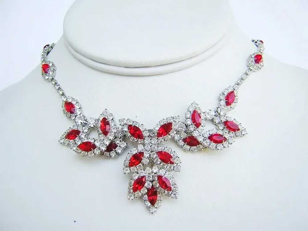 1975 RUNWAY True RED & Diamond Like Decadent RHIN… - image 7