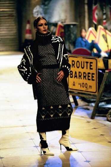 【Galliano】S/S Blouse archive Galliano】S/S Blouse archive John Galliano SS19 womenswear