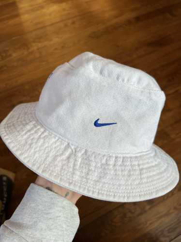 Nike × Vintage Vintage Nike Swoosh Bucket Hat