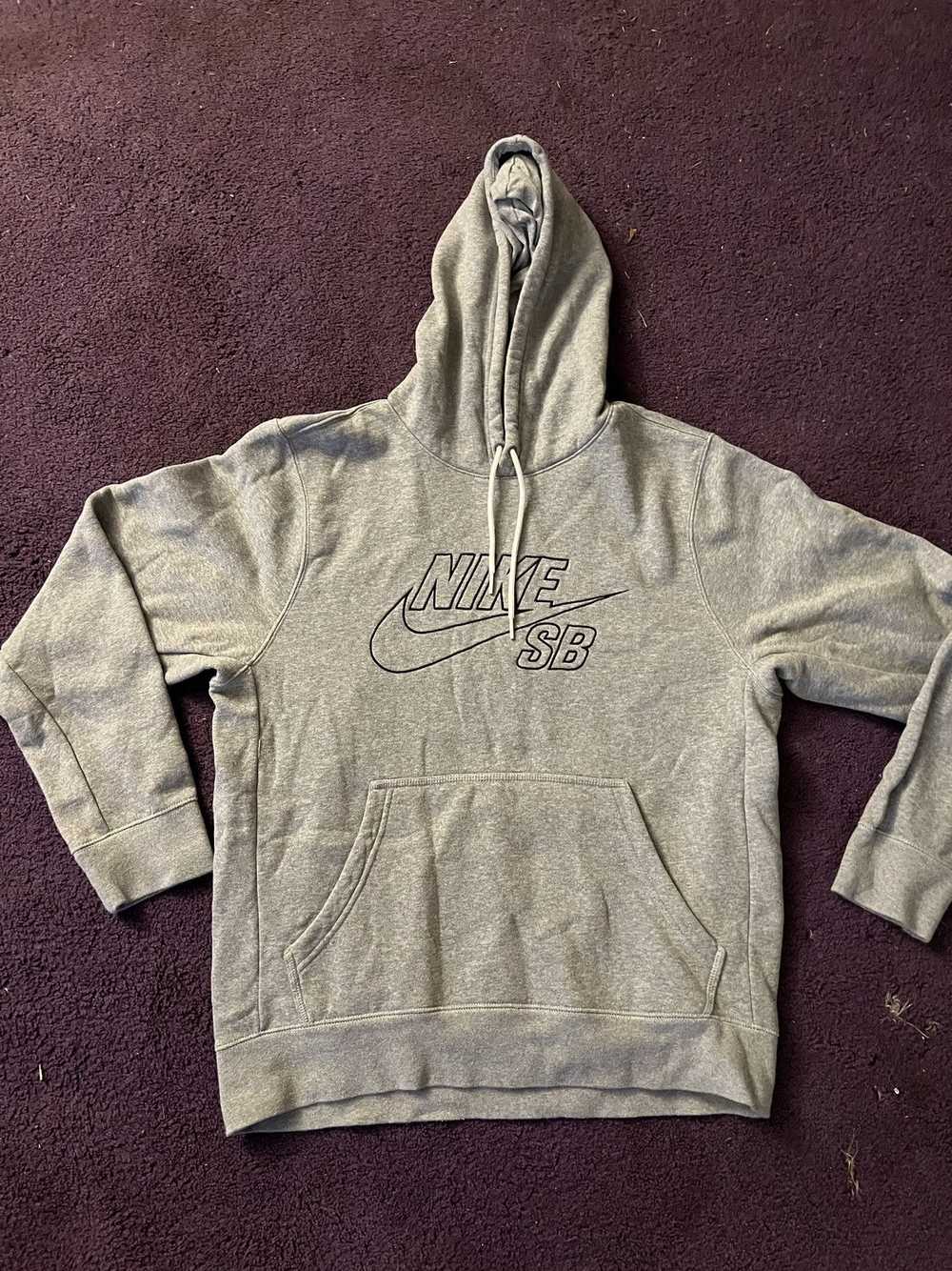 Nike × Vintage Nike Sb Grey Hoodie - image 1