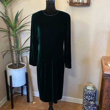 Vintage Liz Claiborne Emerald green velvet dress