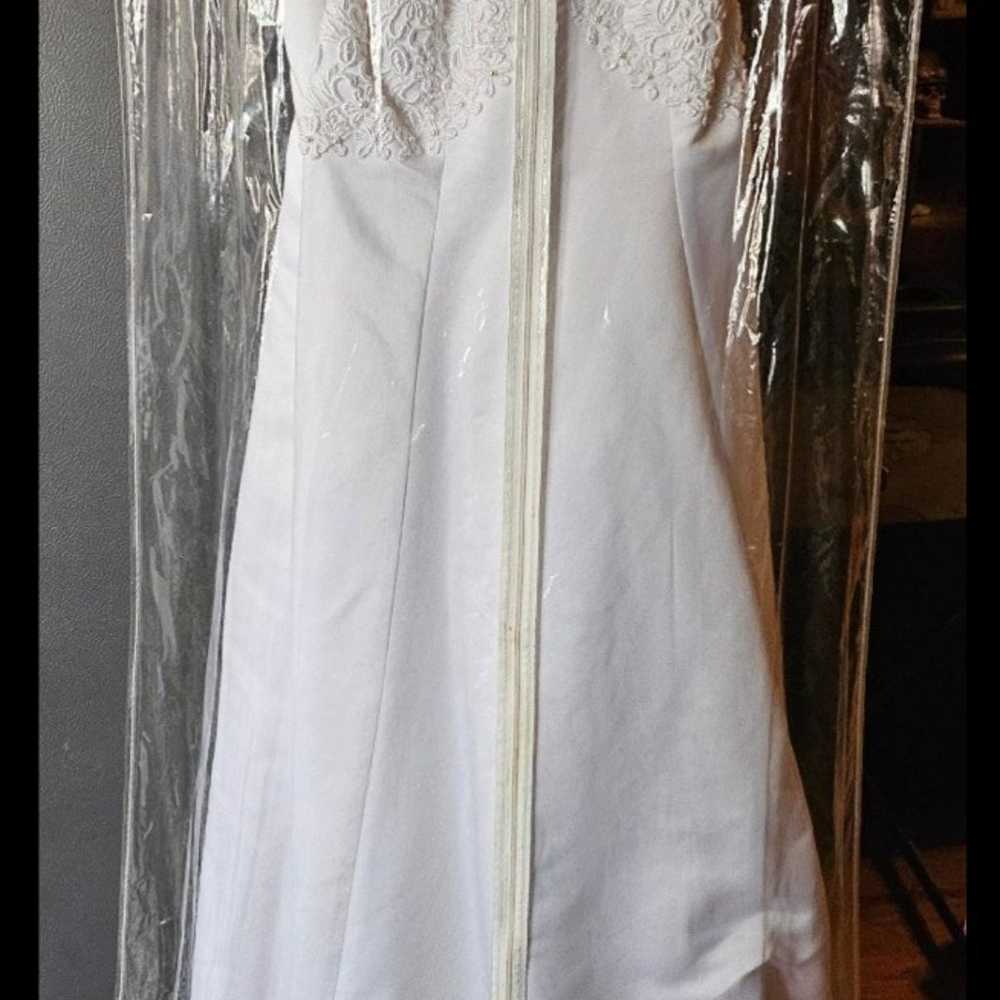 Vintage A-Line Satin Wedding Dress with Halter La… - image 9