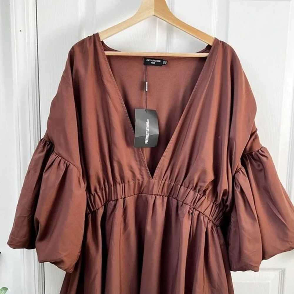 NWT PrettyLittleThing Plus Chocolate Puff Sleeve … - image 3