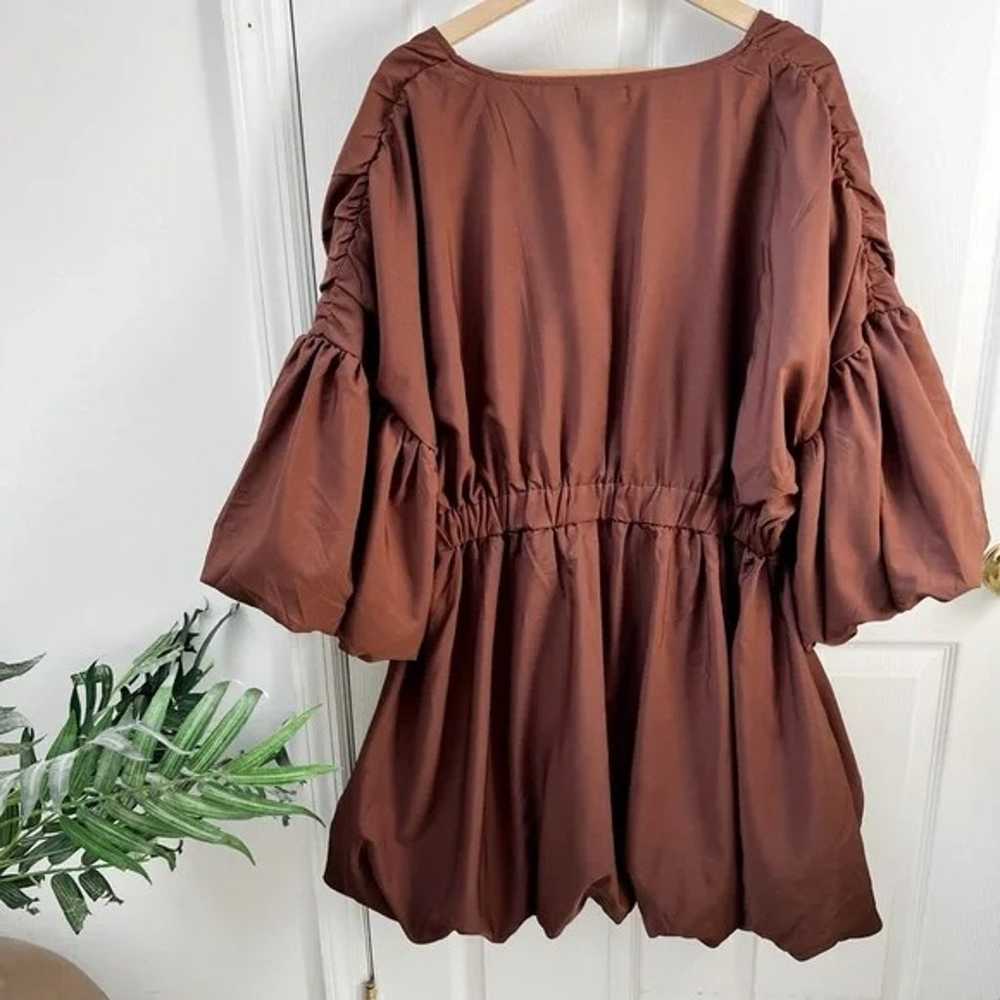 NWT PrettyLittleThing Plus Chocolate Puff Sleeve … - image 5