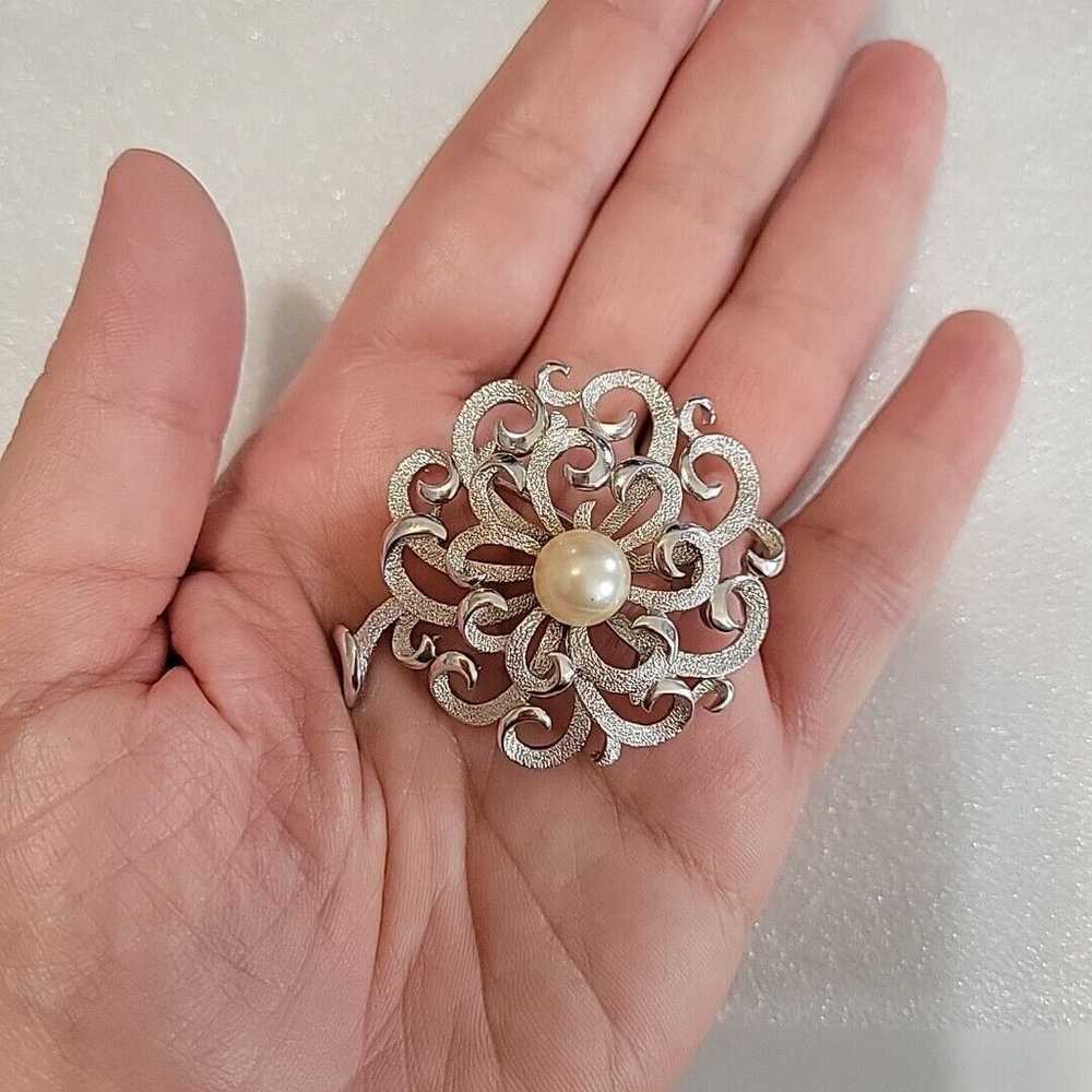 Trifari Silvertone Flower Brooch With Faux Pearl - image 3