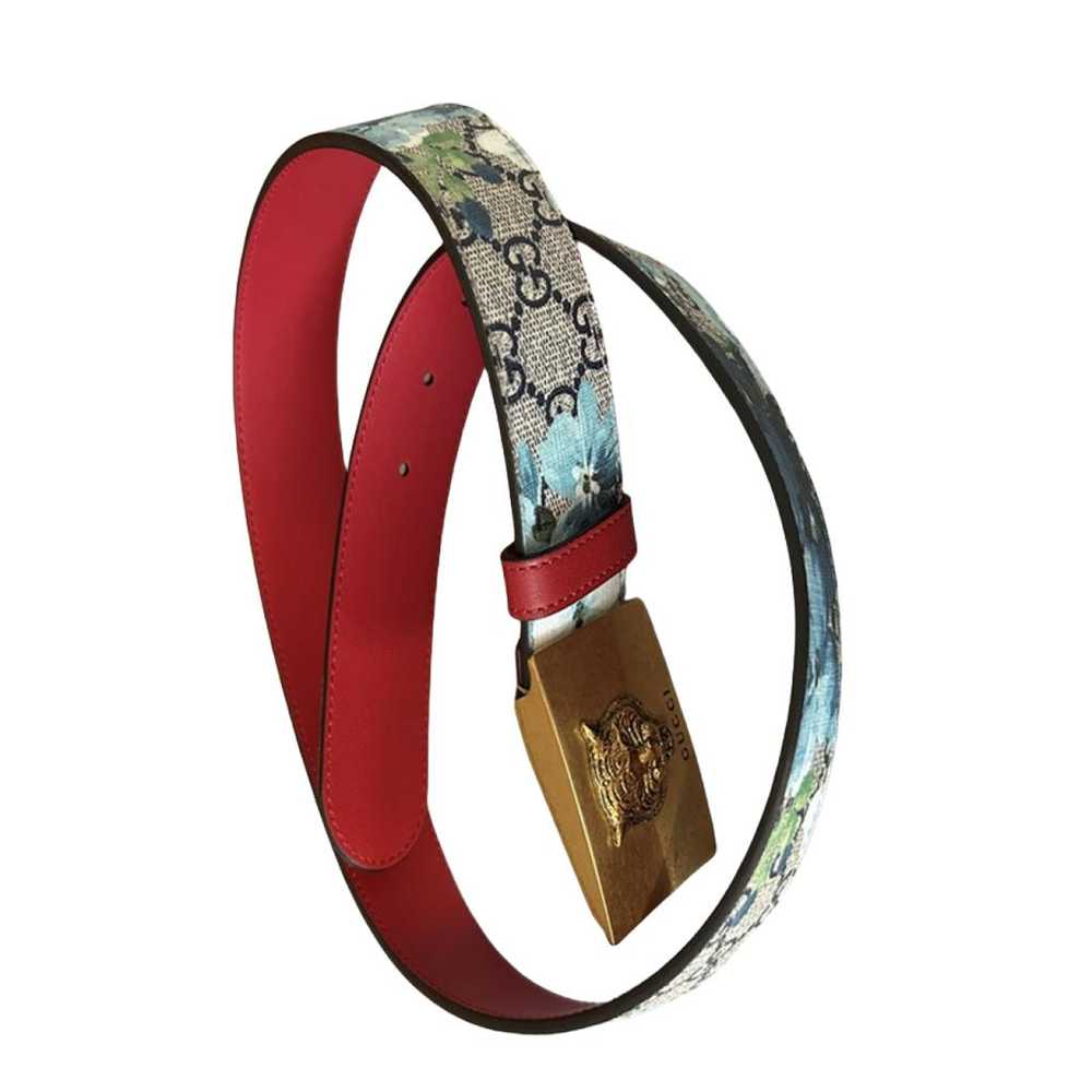 Gucci Feline Buckle leather belt - image 2