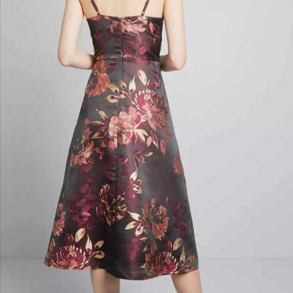 Eliza J Midi Jacquard Brocade Floral Dress, Size 6 - image 2