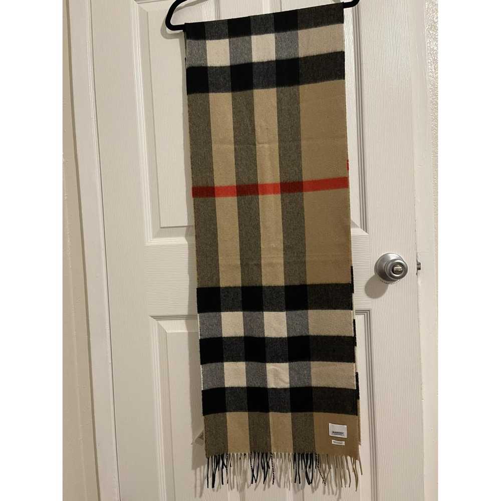 Burberry Cashmere scarf - image 2