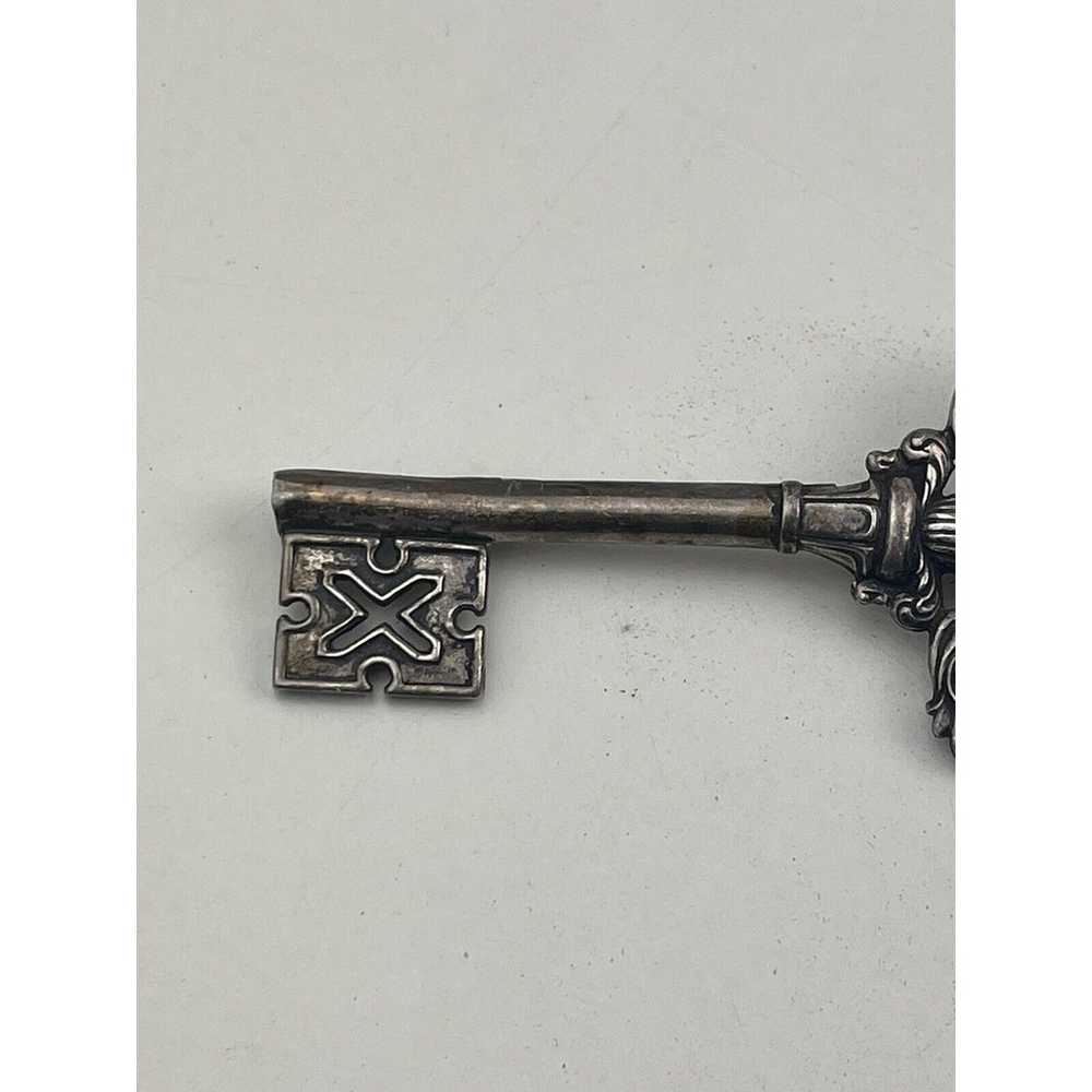 Large 3.25" Sterling Silver Vintage Skeleton Key … - image 5