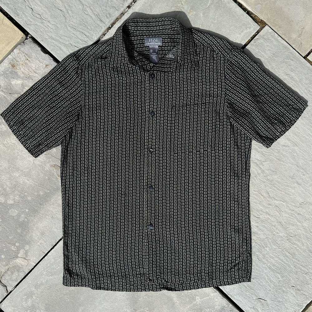 Claiborne Y2K Black Square Pattern Short Sleeve C… - image 1