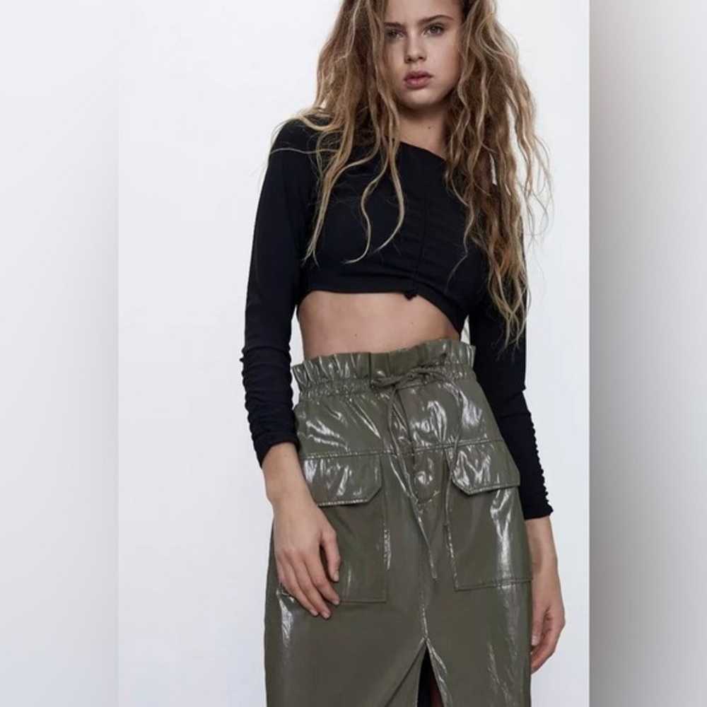 Zara Faux Green Vinyl Midi Skirt NWOT - image 3